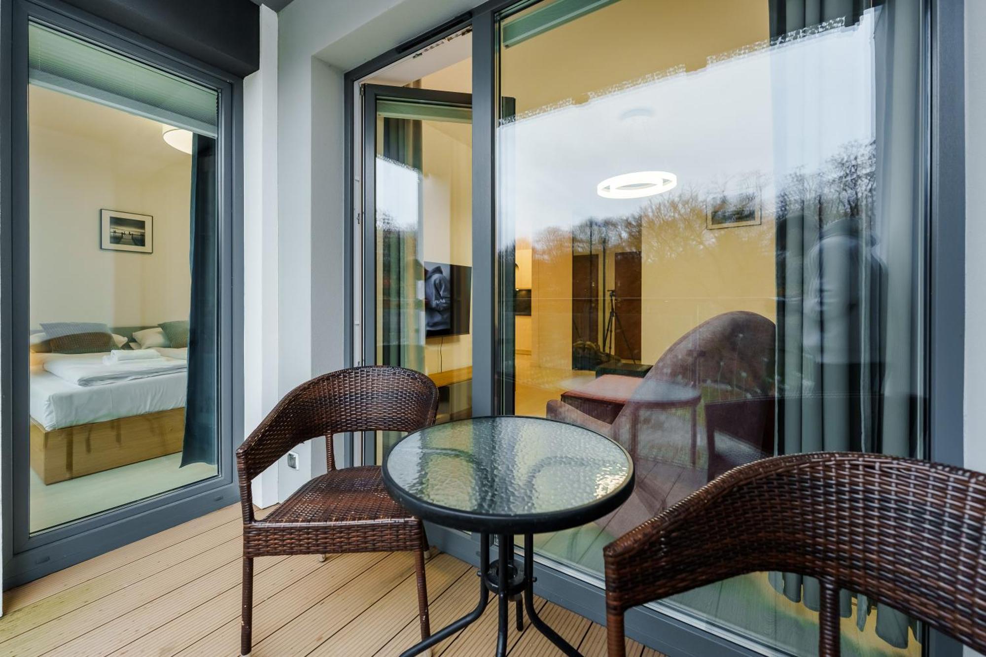 Faro Apartamenty Nadmorskie Tarasy Spa Przy Latarni I Molo Baseny, Sauny, Fitness I Parking W Cenie コウォブジェク 部屋 写真