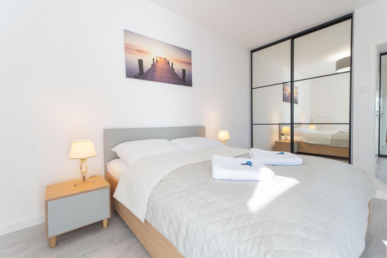 Faro Apartamenty Nadmorskie Tarasy Spa Przy Latarni I Molo Baseny, Sauny, Fitness I Parking W Cenie コウォブジェク エクステリア 写真